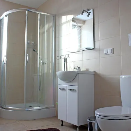 Gospodarstwo agroturystyczne Daniel Owo *